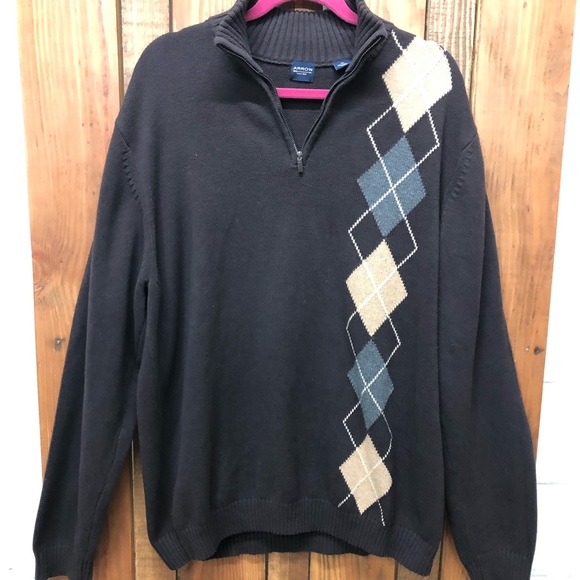 Men’s size extra large black arrow argyle sweater - Picture 3 of 6